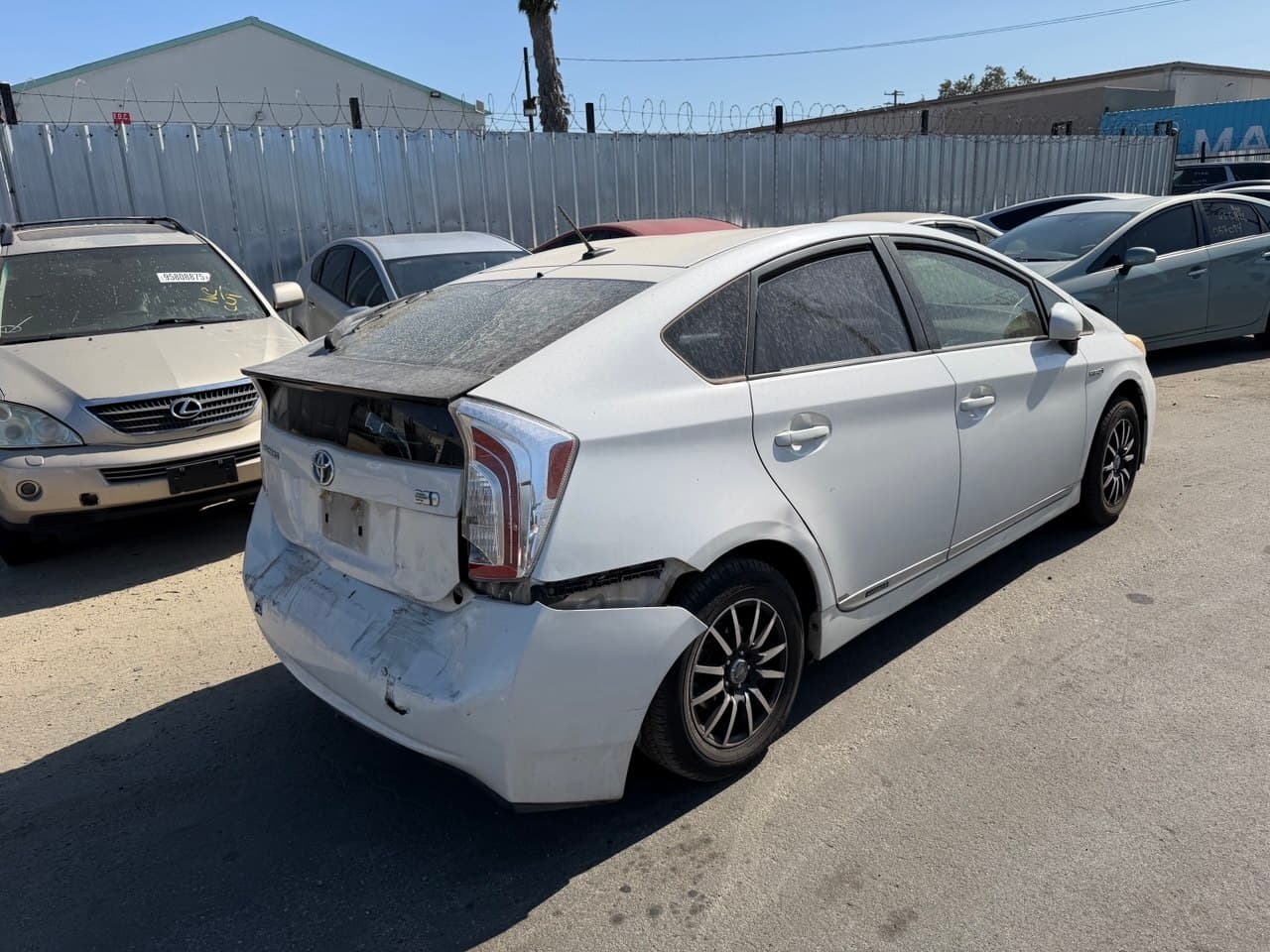 TOYOTA PRIUS